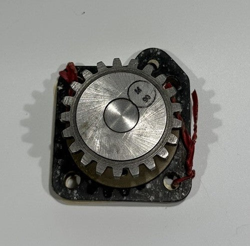 P/N: 534987 Fuel Pump Adapter Assy w/gear 534995 - NE