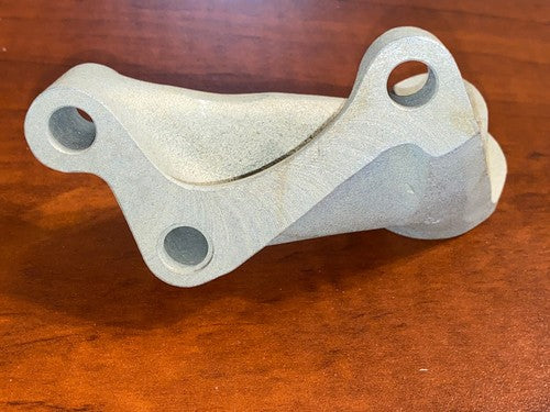 TCM - Engine Mount Bracket RH Side P/N: 637827