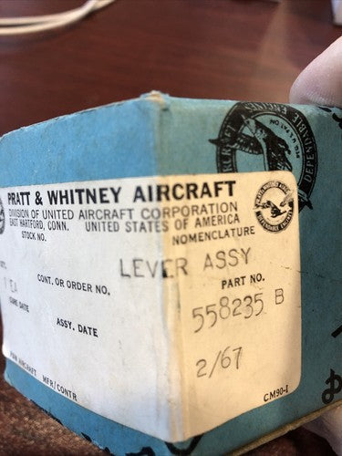 Pratt & Whitney - Lever Assy. P/N: 558235-B