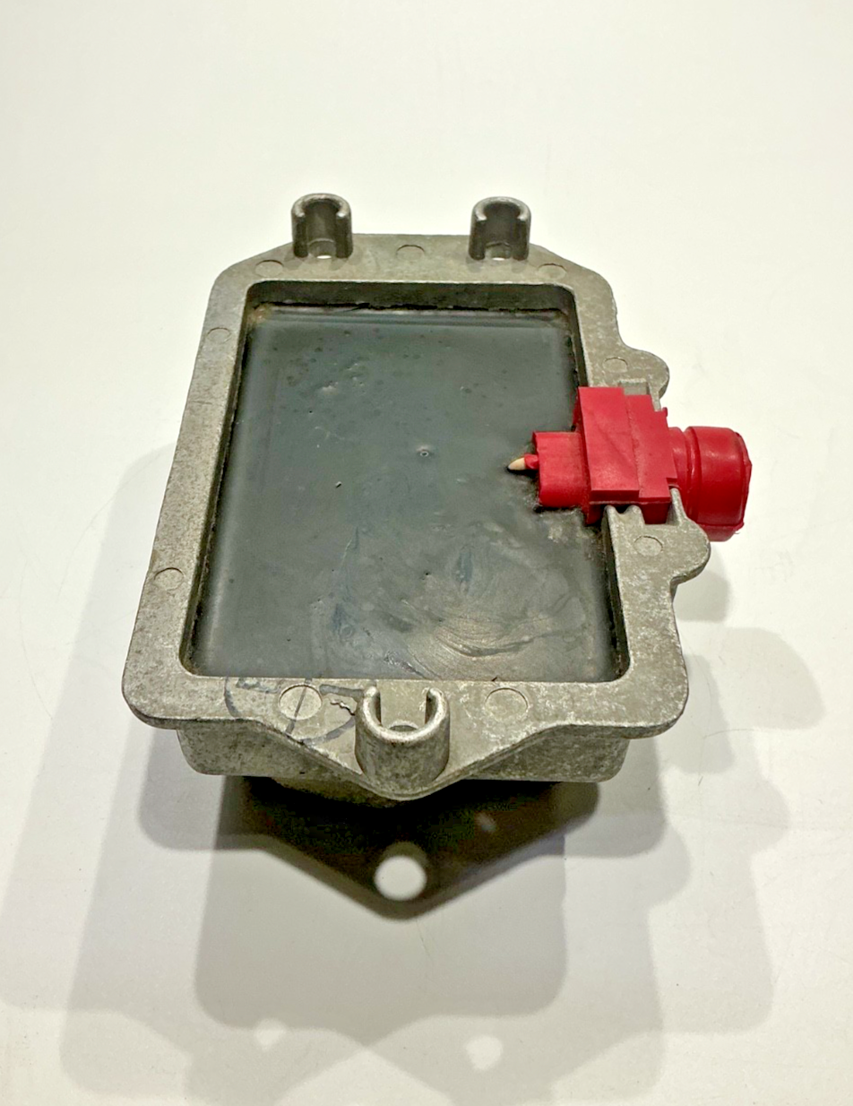 P/N: VR550 28V Voltage Regulator (AR) - for one