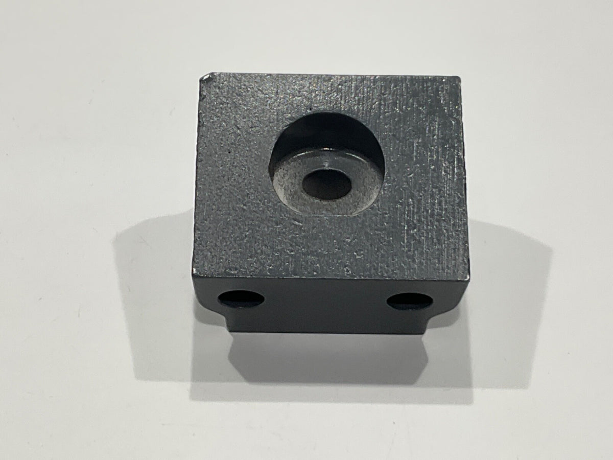 P/N: LW-15618 Lycoming Mounting Bracket (NE)