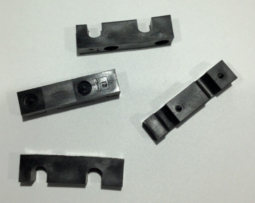 PN: E5855-3 Prop Lead Retainer (for one)