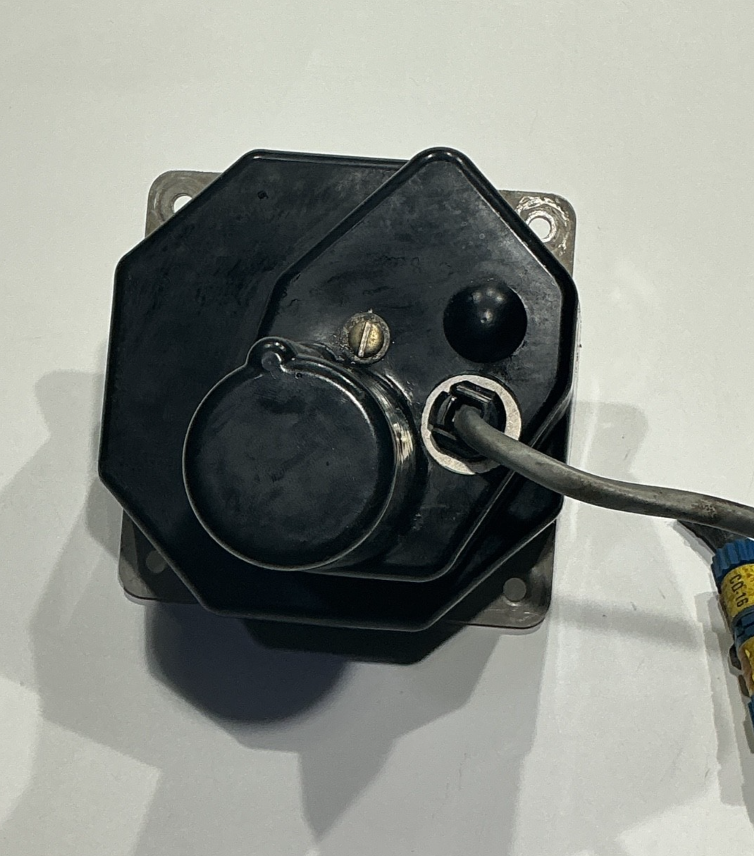 P/N: 1C508-1-694P Edo-Aire Roll Servo - 14V (AR)