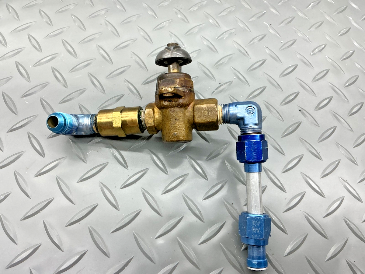 P/N: 0411803-5 Fuel Selector Valve for Cessna 150G (AR) - for one