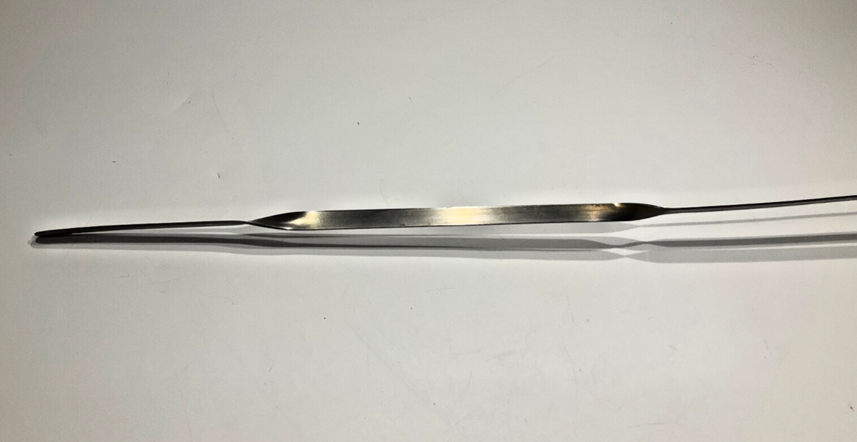 P/N: 652171-18 TCM Oil Gage / Dipstick 12Qts (AR)