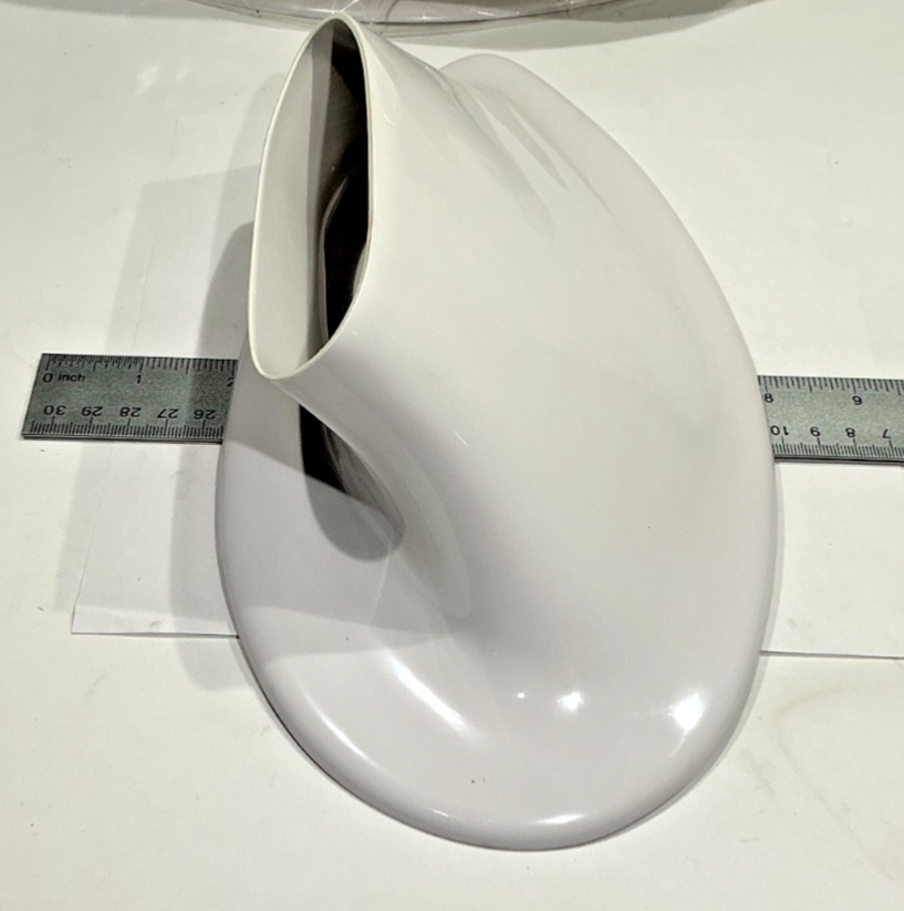 P/N: 30-04, Cessna Strut Fairing (NE)