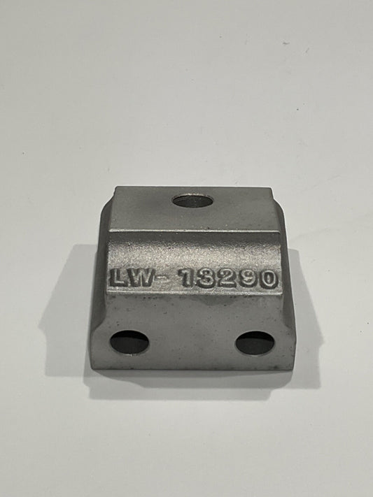 P/N: LW-12390 Engine Mount Bracket (RD)