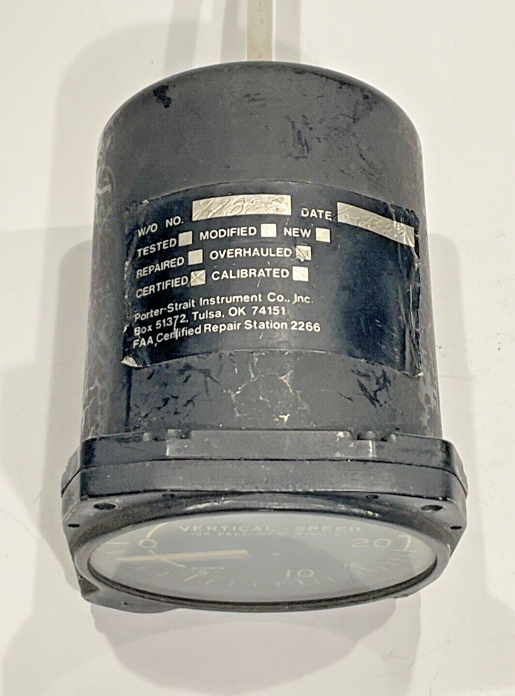 P/N: S1392N2 Cessna Vertical Speed / Rate of Climb Indicator (AR) - Duchess 76