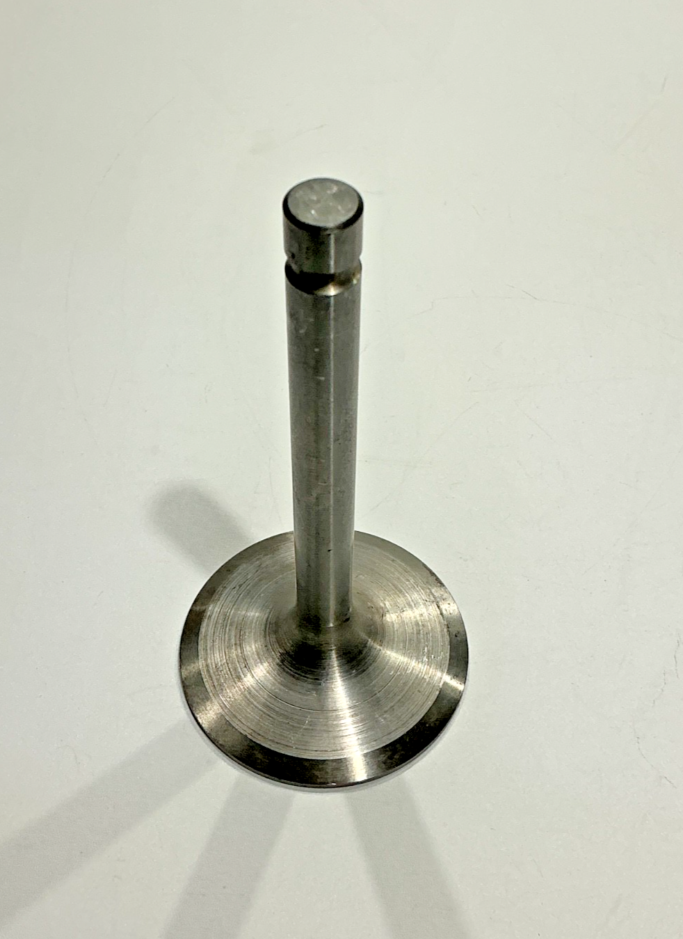 P/N: 625782 Continental Intake Valve (AR)