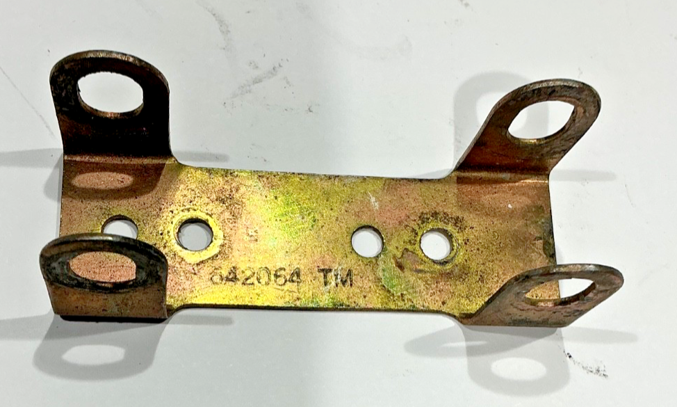 P/N: 642064 Alternator Bracket (AR)