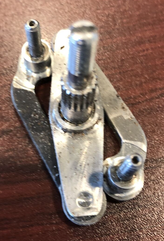 Pratt & Whitney - Lever Assy. P/N: 558235-B
