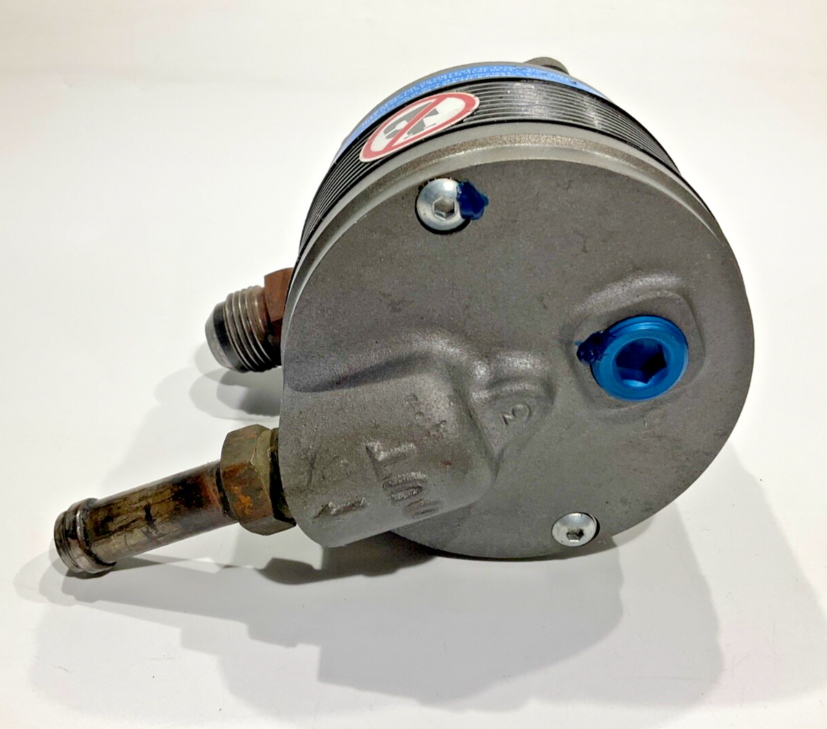 P/N: AA3216CW Vacuum Pump (AR)