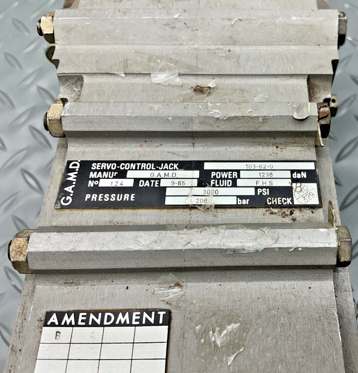 P/N: 103-62-0 GAMD Servo-Control Jack - for one