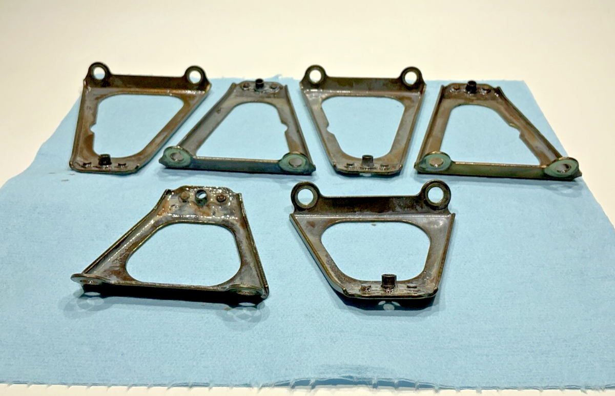 P/N: LW-13384 & LW-13385 Lycoming Supports - Oil Sump Baffle (AR) - for set