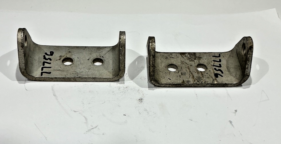P/N: 77756 Lycoming Bracket (AR)