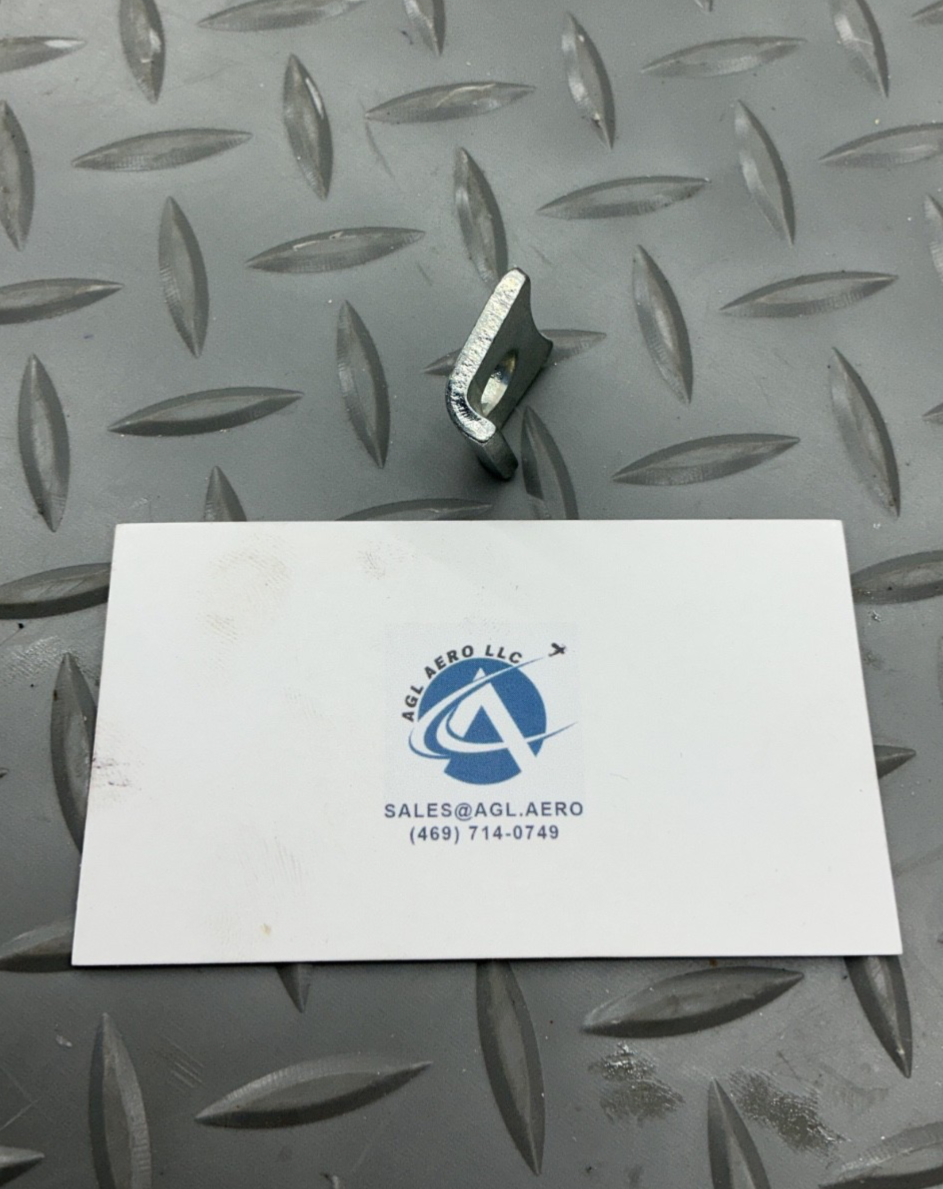 P/N: 535847 Magneto Washer Hold Down (Used, Chrome Plated)