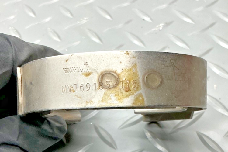 P/N: LW-12093-4 LYCOMING COUPLING-V BAND-1.75 OD TUBE, bolt missing (NE)