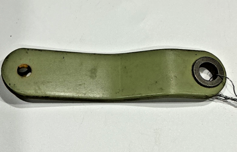 P/N: 0862101-27, Flap Link (AR) - for one