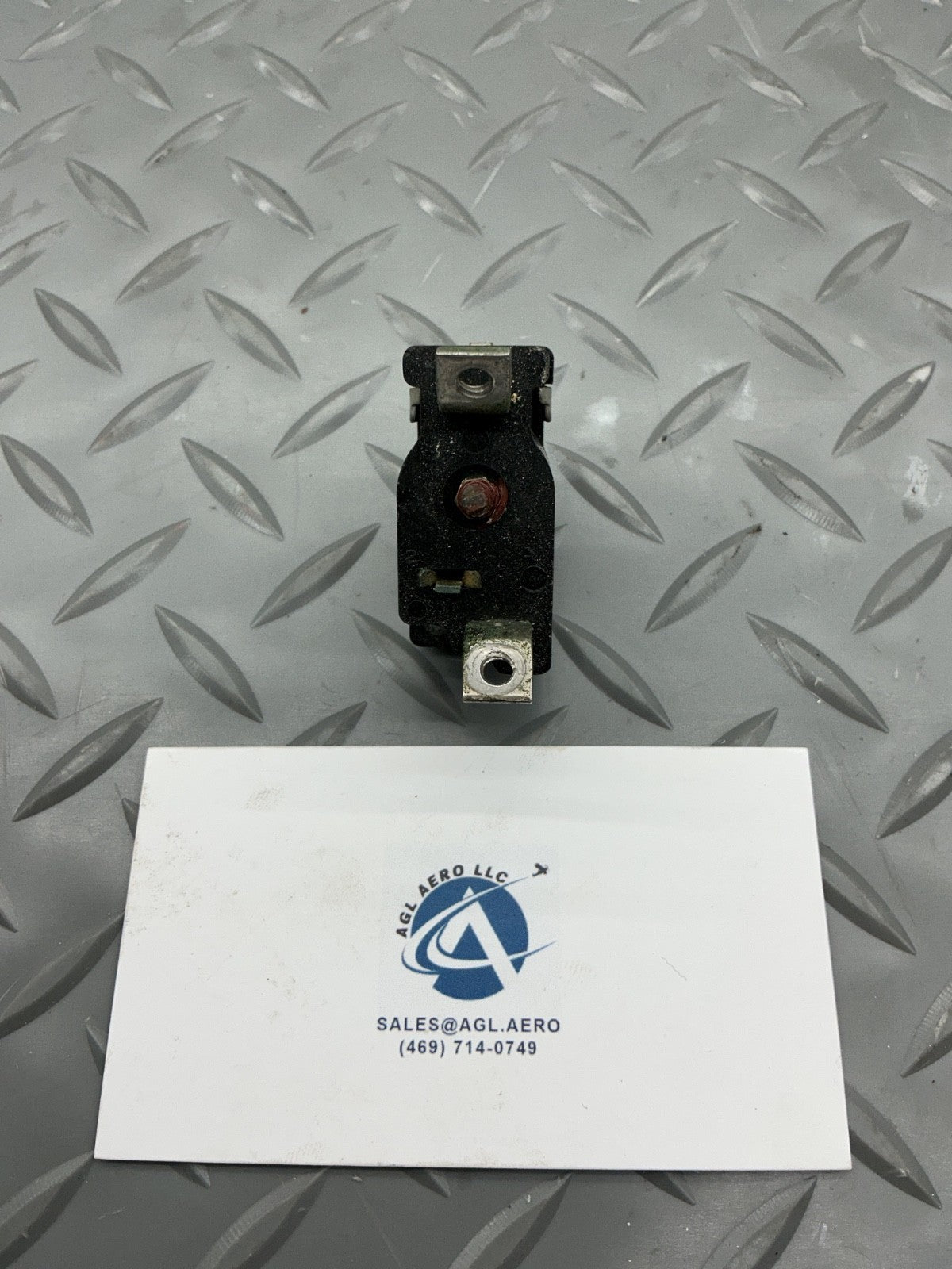 P/N: PSM-8N Klixon PSM 8 Amp Circuit Break (AR)