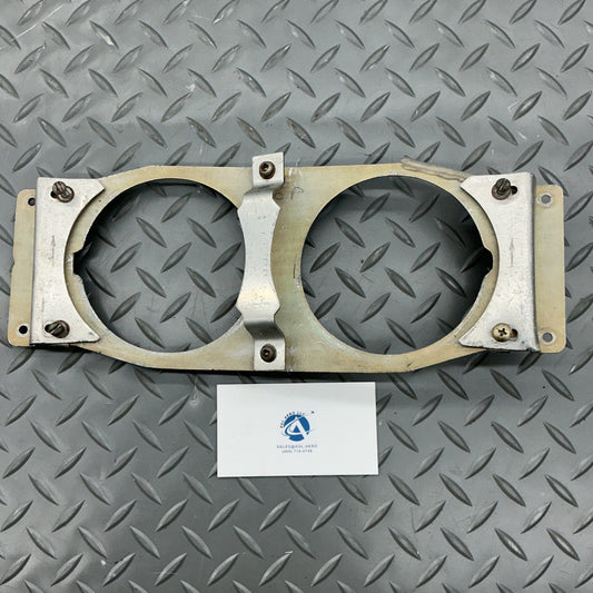 P/N: 210104-3 Piper Aerostar Taxi Light Bracket for 601 (AR)