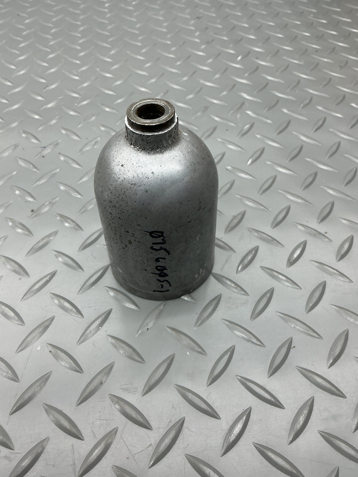 P/N: 0756005-1 Cessna 150G Fuel Strainer Assembly (AR)