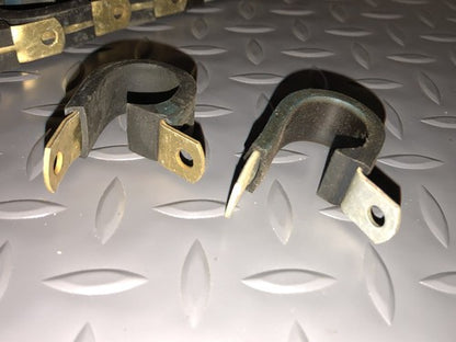 UMPCO - Loop-Type Cushioned Aluminum Alloy Clamp (2 Count) P/N: MS21919-WDG11