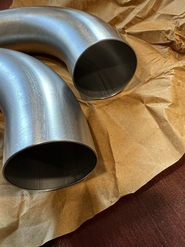 Continental - Intake Pipe P/N: AEL70485