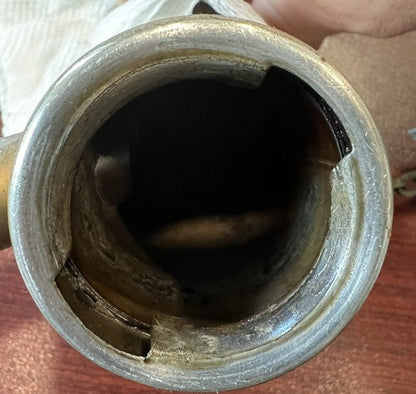 TCM: Neck Assy. - Oil Filler & Cap Assy. (13 Qts.) P/N: 634008 & 640620-10