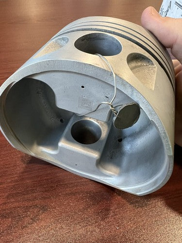 Lycoming Piston (inspected, with EASA-8130) P/N: 14D23908 - for one piston