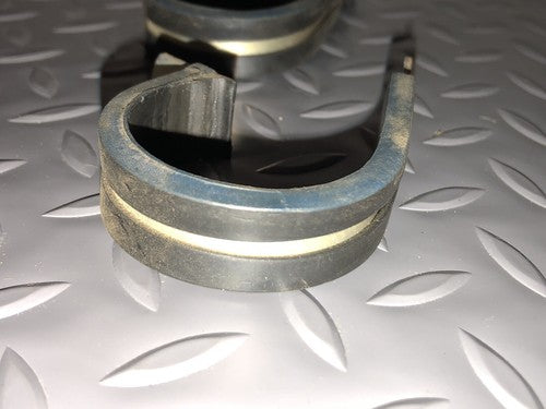 UMPCO - Loop-Type Clamp P/N: MS21919-WDG22
