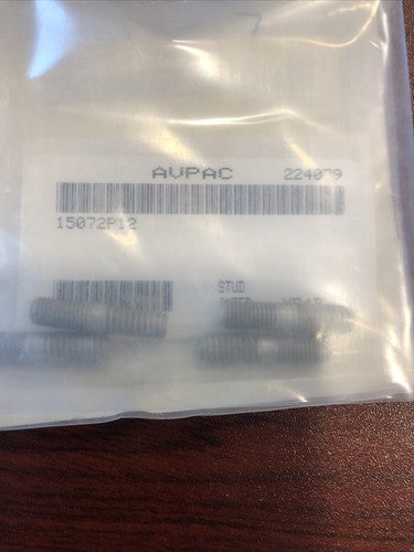 Aircraft - Studs P/N: 15072P12