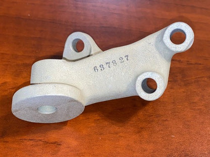 TCM - Engine Mount Bracket RH Side P/N: 637827
