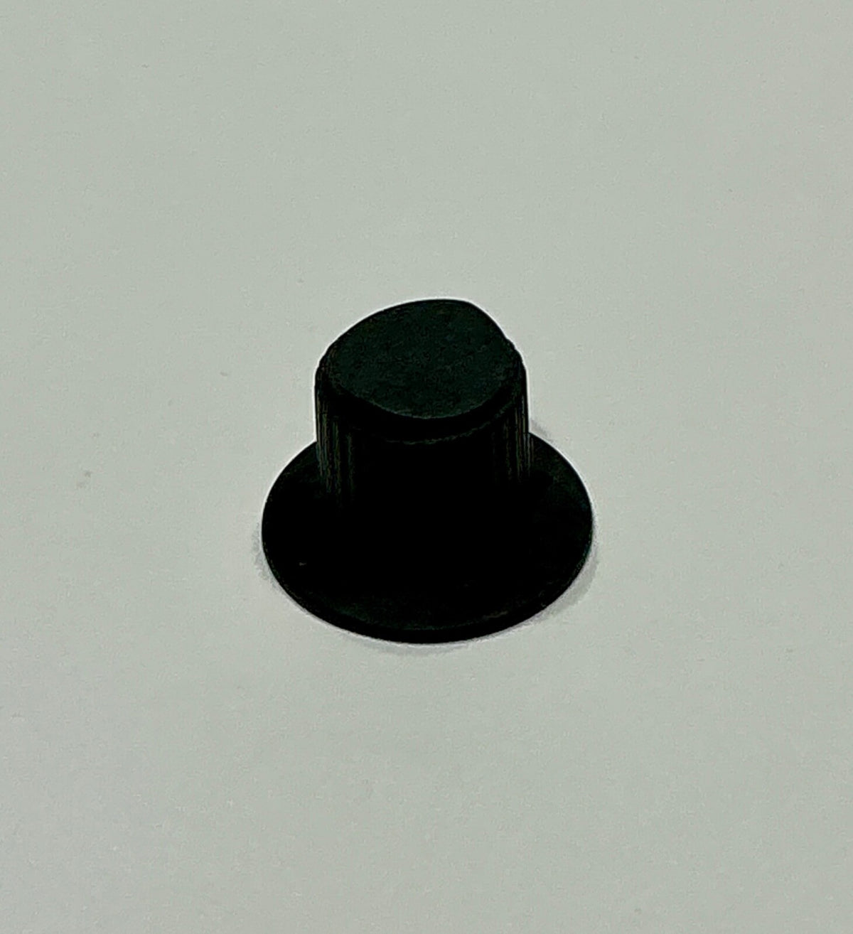 P/N: MS91528-1G2B Raytheon Knob (NE)