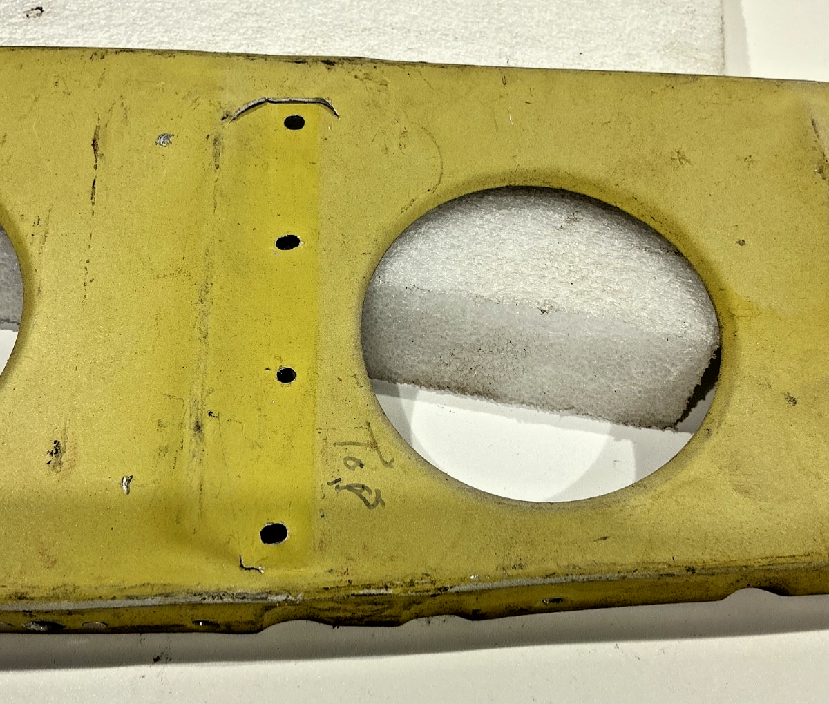 P/N: 0722200-3 Wing Rib w/damage (AR)