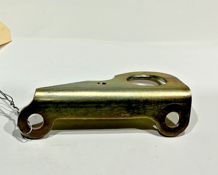 P/N:  633964, TCM Lifting Eye(AR) - for one