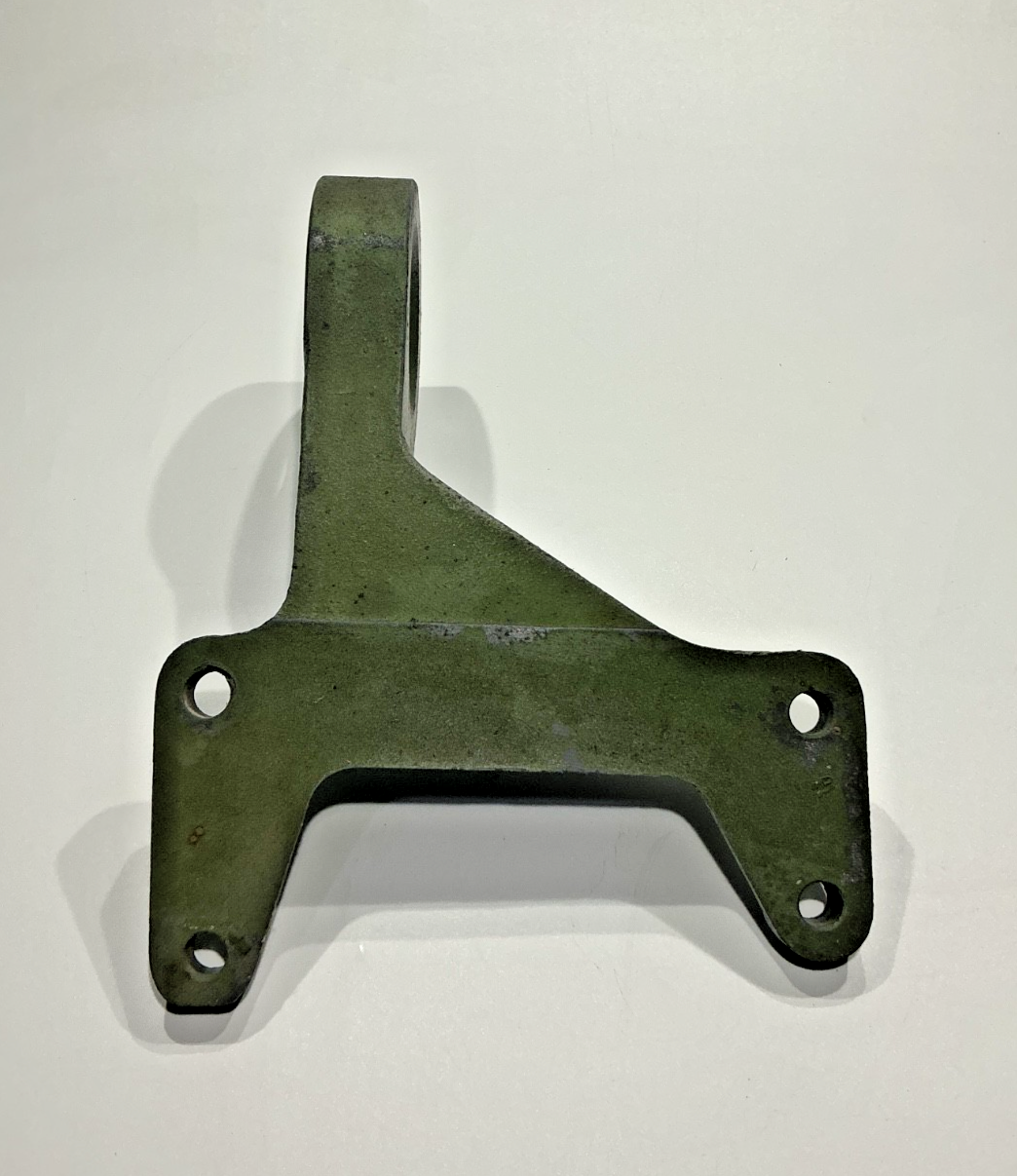 P/N: 531248 Continental Bracket Engine Mount Rear RH (AR)