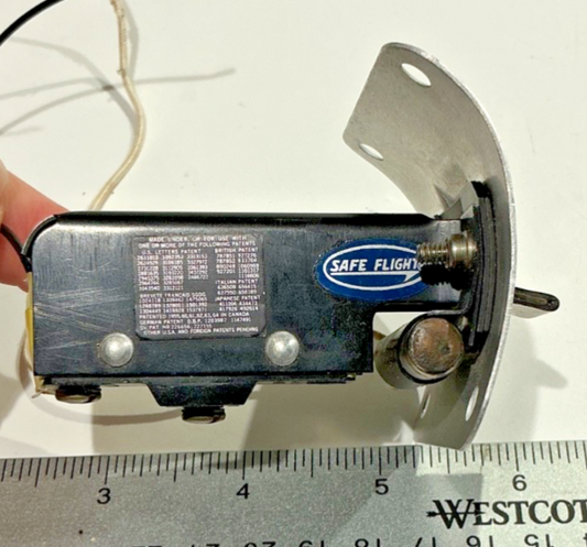 P/N: 190-1  Safe Flight Lift Detector  (NOS)