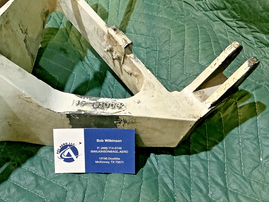 P/N: 105-810000-2 Landing Gear Instl, RH Main Beechcraft Duchess Model 76 (AR)