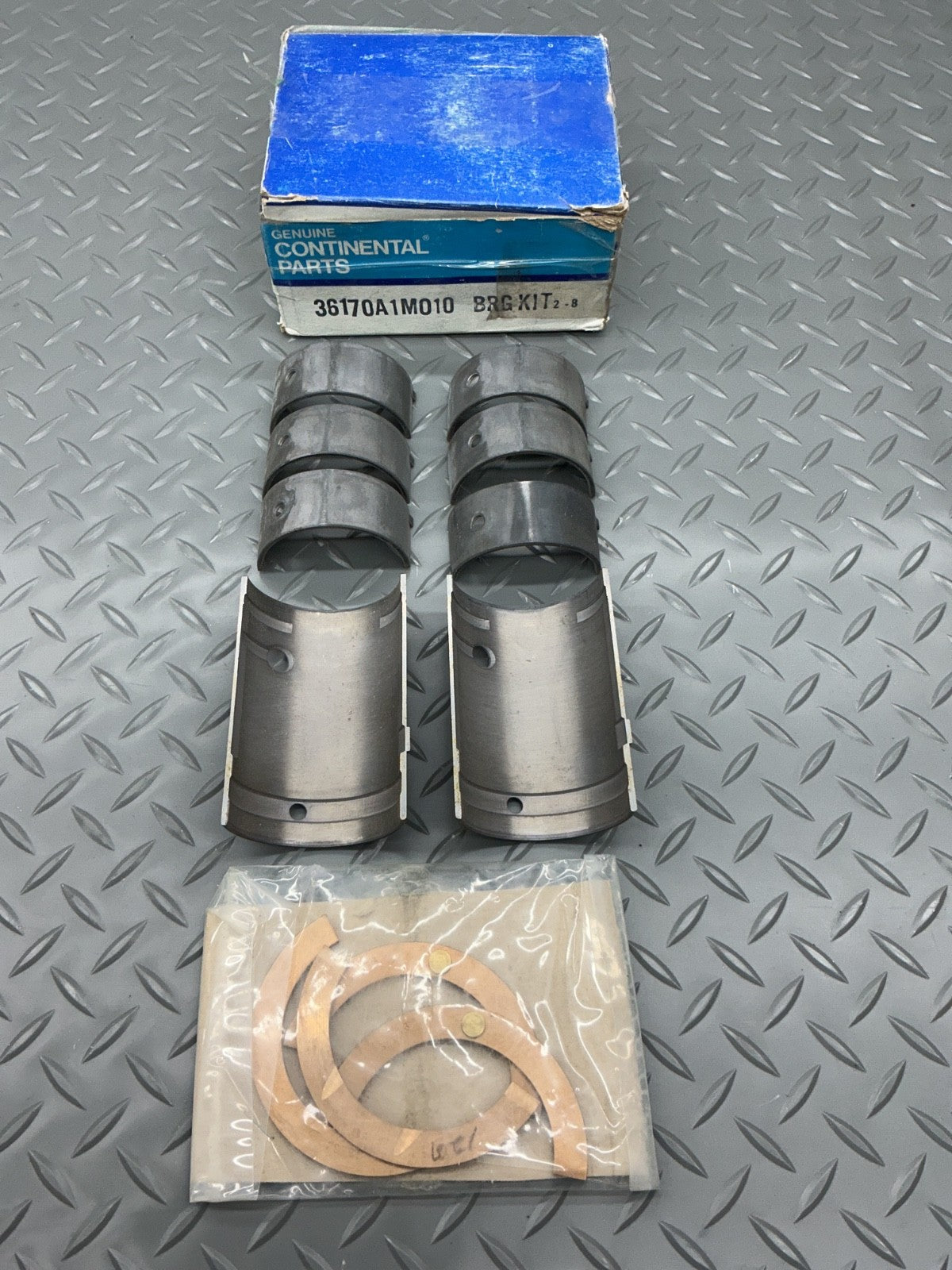 P/N: 36170A1M010 TCM 0-300 Main Bearing Set Alt P/N 652152A1M010 (NOS) - For One