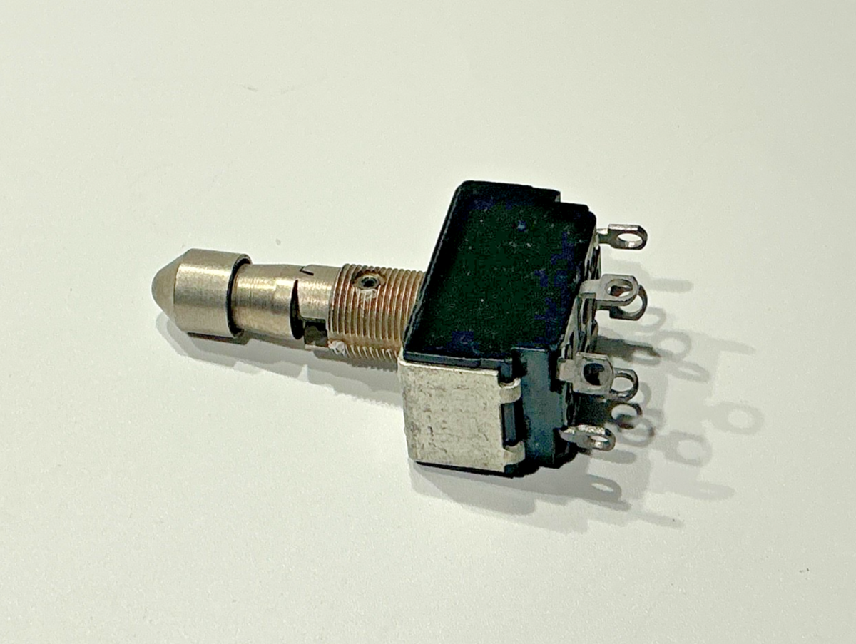 UND LAB 3/4 HP Toggle Switch (NE) - for one