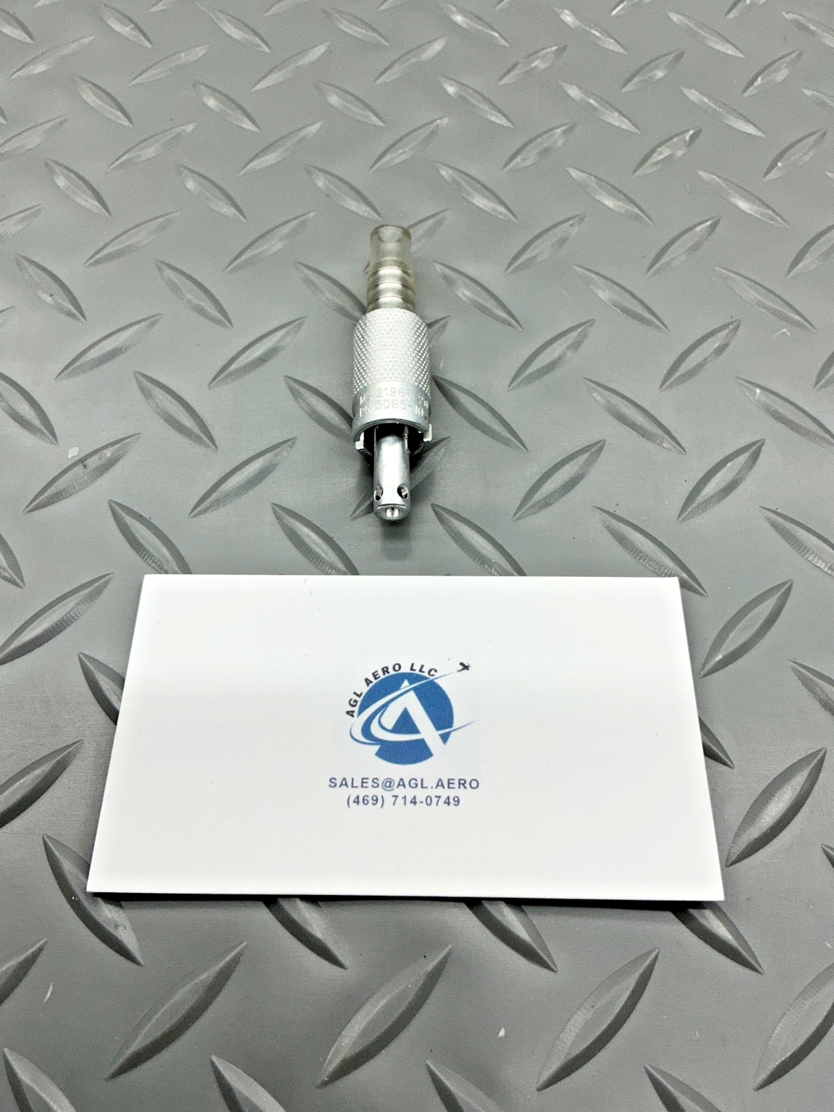 P/N: 5065-10 Scott Oxygen Plug Adapter (NOS)