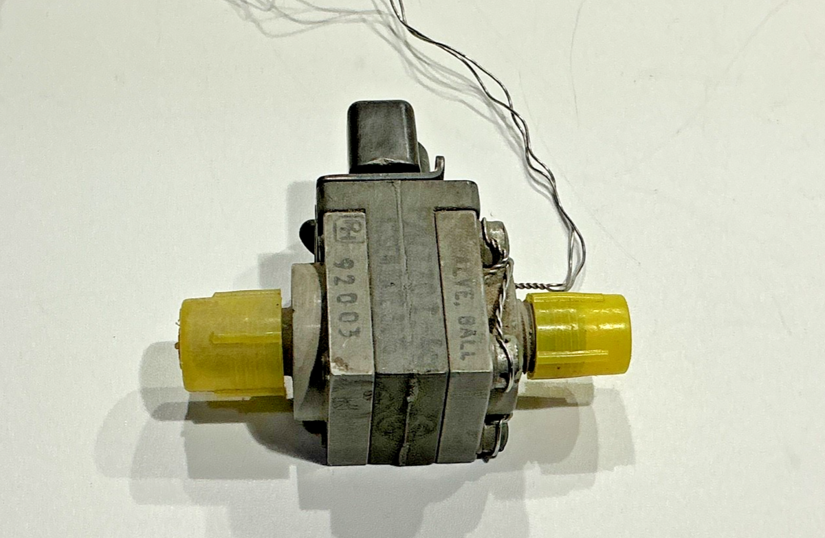 P/N: 7701-4CF Cessna / Beech Valve, Ball (NOS)