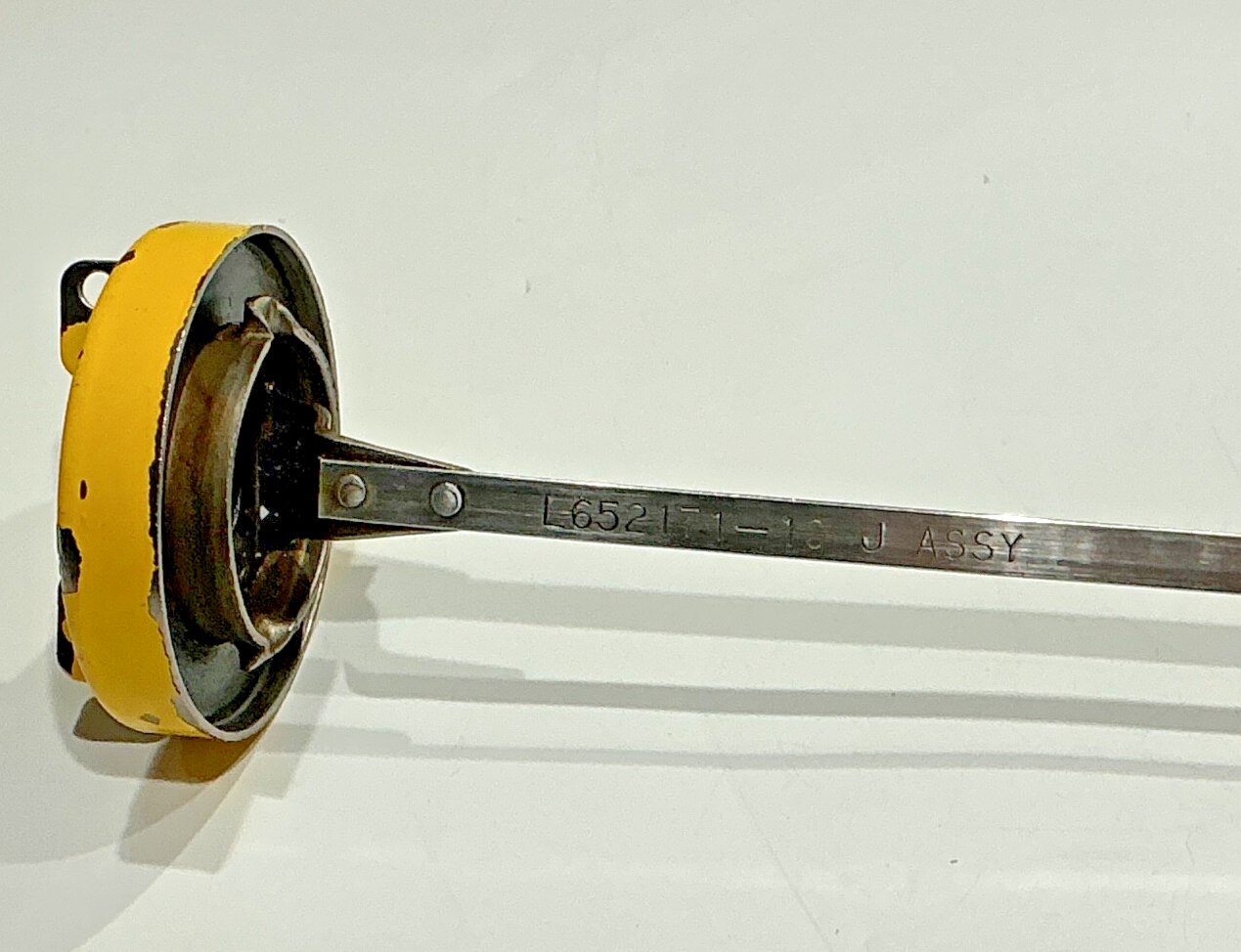 P/N: 652171-10 Oil Gage / Dipstick 12 Qts (AR)