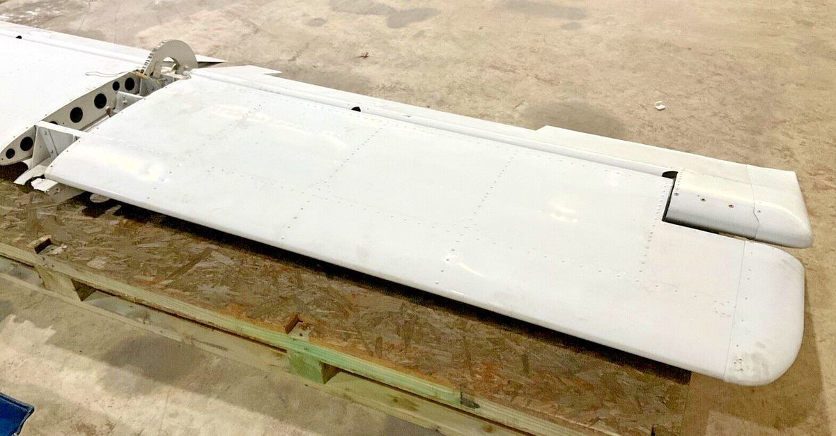P/N: 105-6200-91 Duchess Model 76 - Stabilizer, Elevator, & Tab: T-Tail (AR)