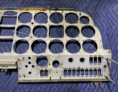 P/N: 105-320010-3 Instrument Panel (AR) - Duchess 76