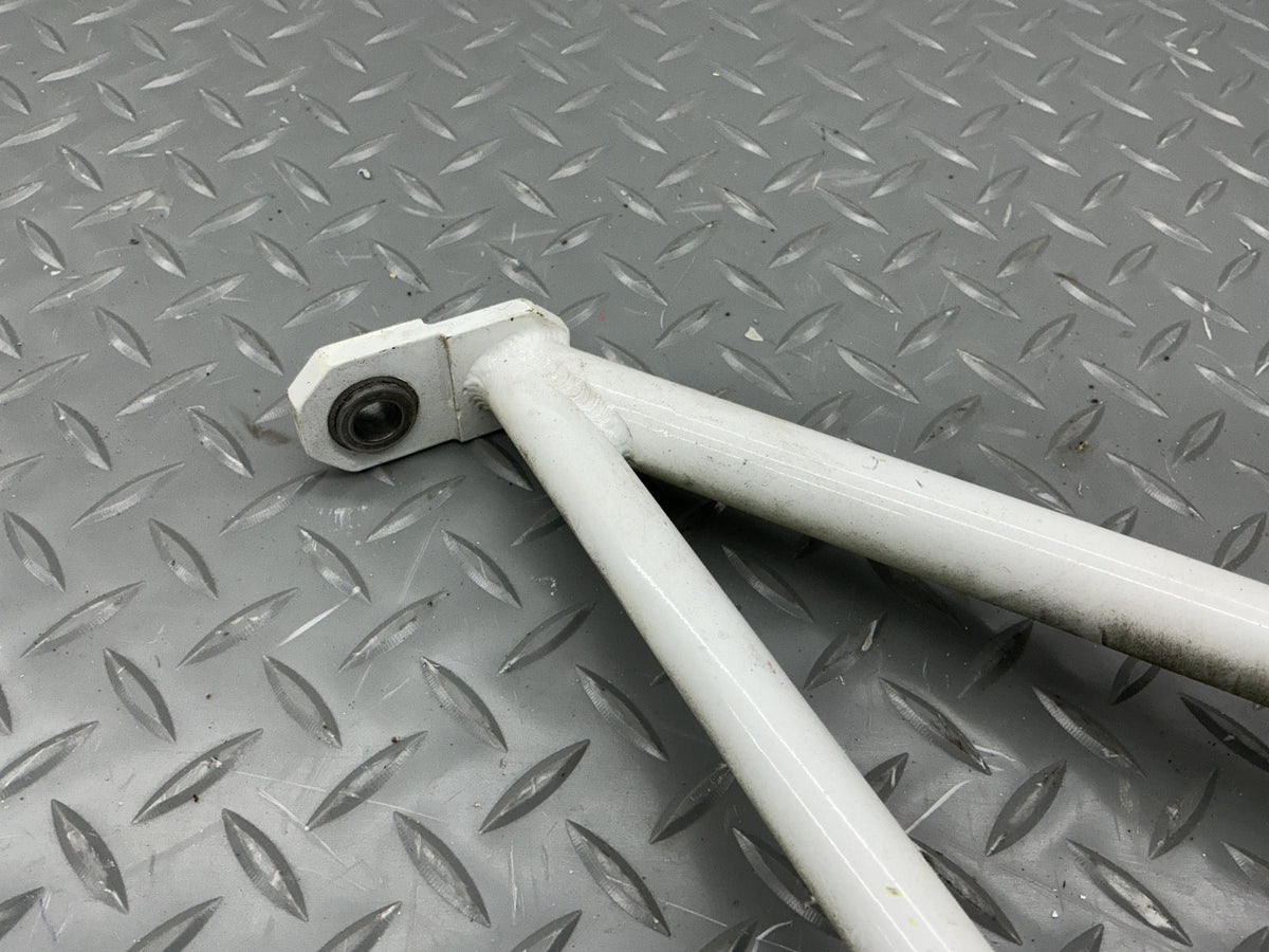 P/N: 105-810023-0084 RH "A" Frame for Beech Duchess 76 (AR) - New Style