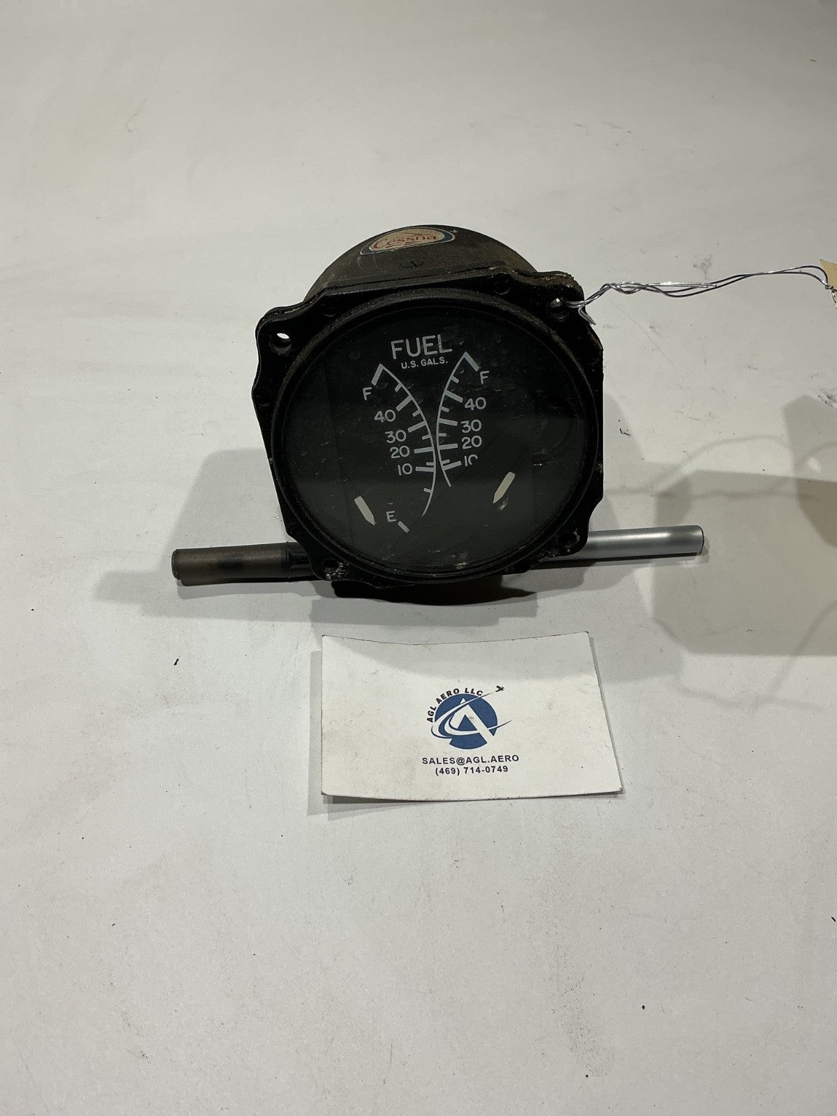 P/N:  (AR) - for one - CM2645L1 - Cessna Fuel Gauge from C310