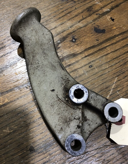 TCM - Engine Mount Casting Bracket P/N: 653305