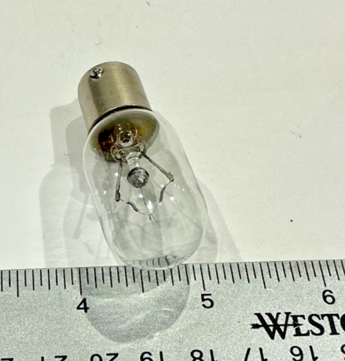 P/N: 08-12278 Norman Lamp Model #1940 (NOS)