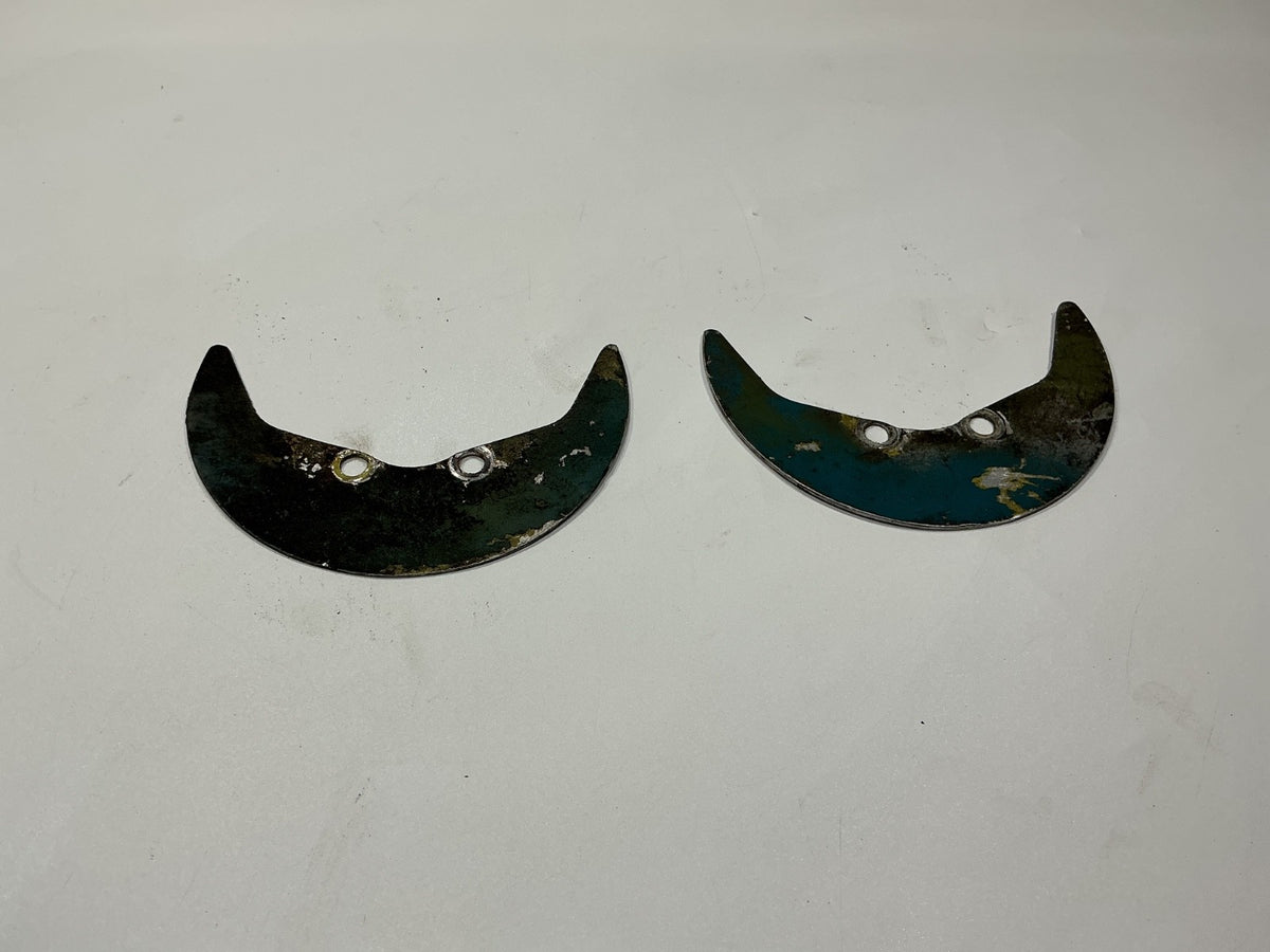 P/N: 108-5101007 - 1946 Stinson 108 Landing Gear Brake Shields (AR)